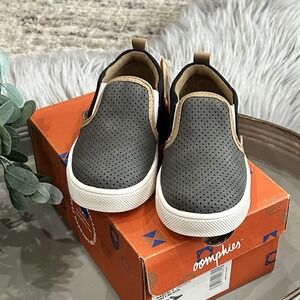 OOMPHIES Rascal II Grey/Black Slip-On Shoe‎ Size 7C NEW